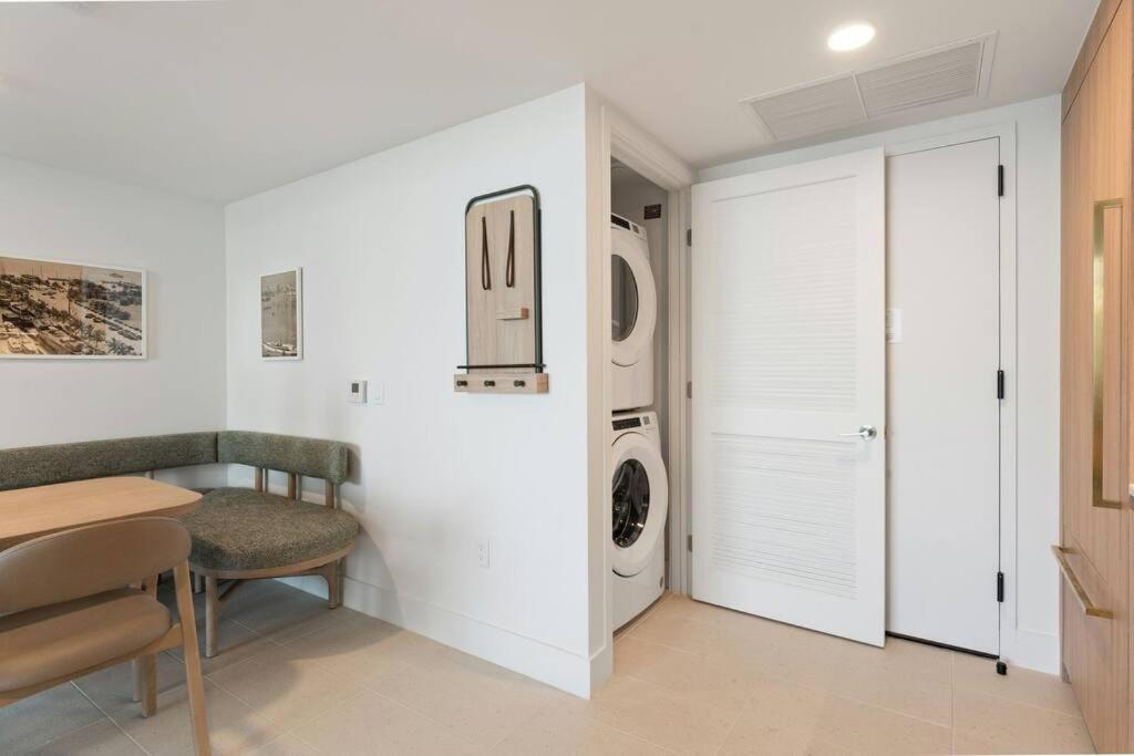Apartment 601 Residences High Floor 1br Downtown